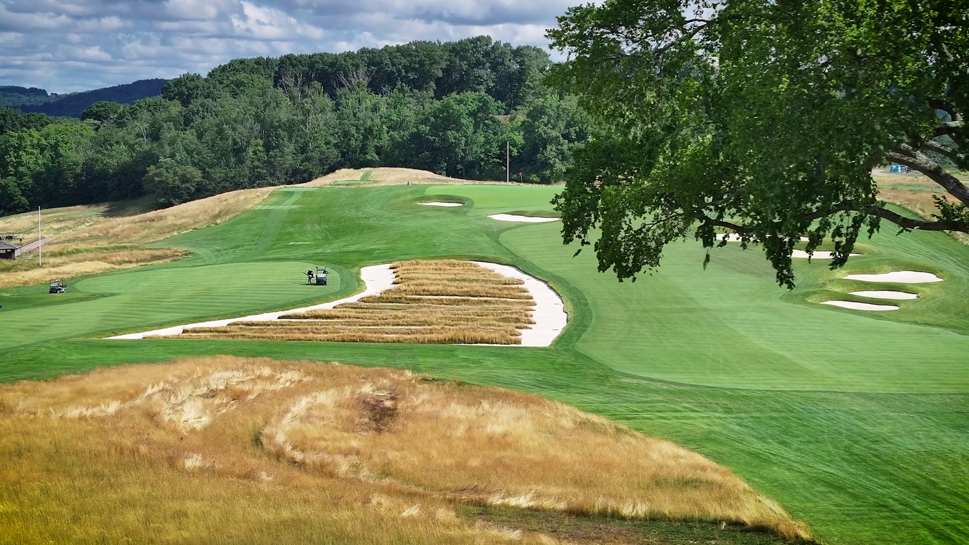 Native Rough Golf Course Protecting Native Areas on Cool-Season Golf Courses